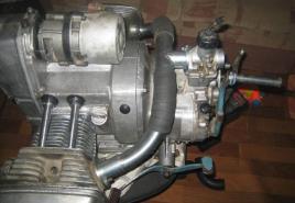 Installing one carburetor on a Ural motorcycle
